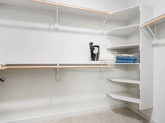 5th image of 2355 Mercantile St #3933288