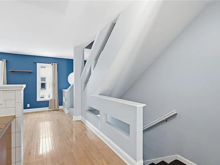 856 Saint Charles Ave NE #8 — Photo 5