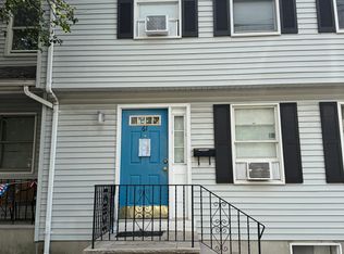 61 Hillside Ave #61, Everett, MA 02149