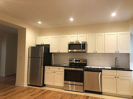 1st image of 550 W 160th St #D