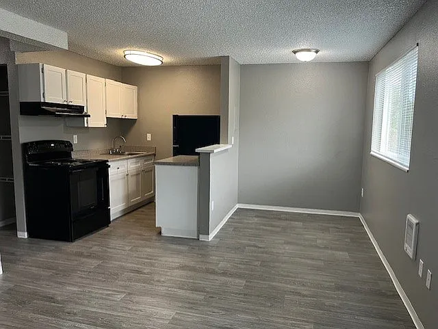 Riverbend Terrace Apartments — Photo 25