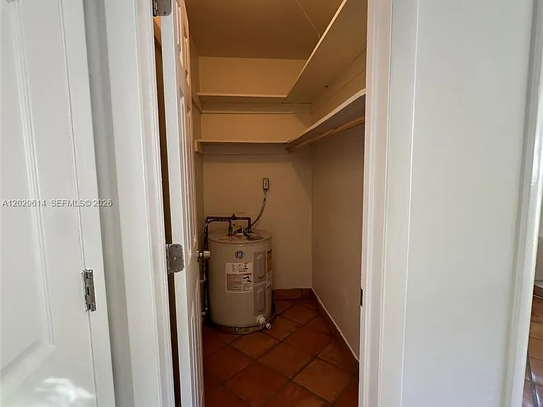 1324 NE 16th Ave #2 — Photo 16