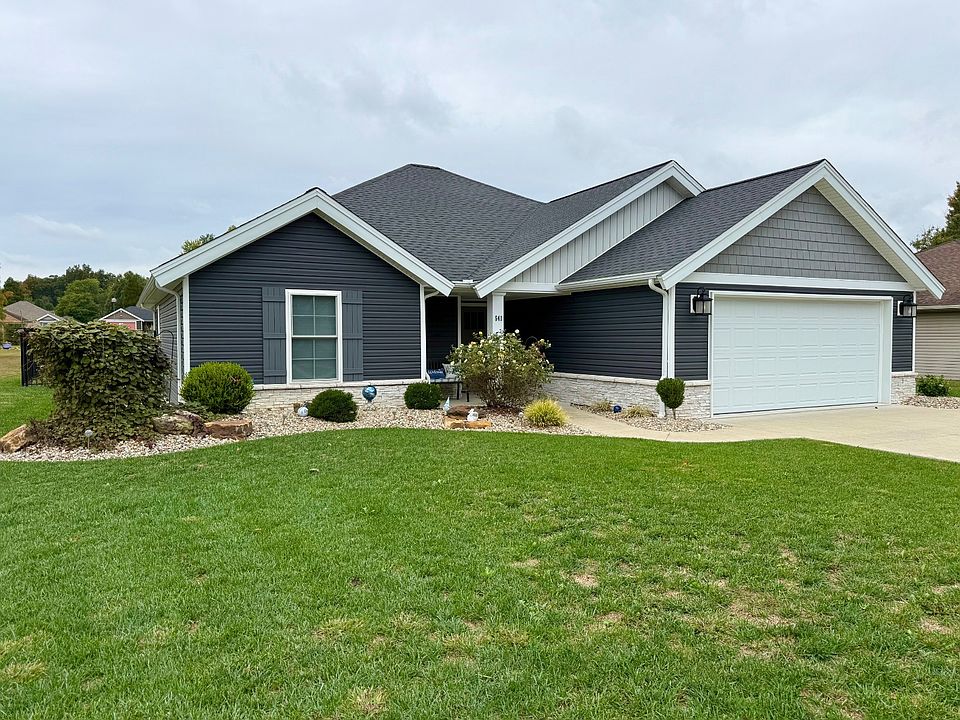 1st image of 541 S Blitzen Ln