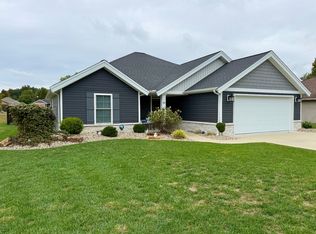 541 S Blitzen Ln, Santa Claus, IN 47579