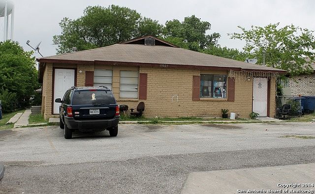 1st image of 11023 Baywood Dr