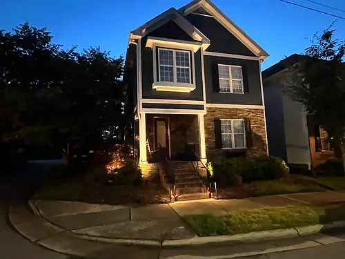 1205 N Blount St Photo 1