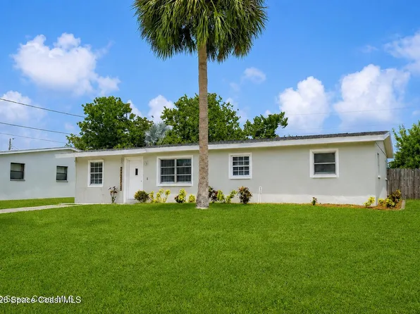 2394 Saint Dunston Ln, Melbourne, FL 32935
