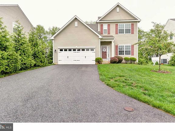 2nd image of 257 Ann Dr