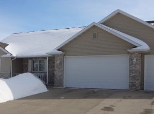 201 Spring Ridge Dr, Kaukauna, WI 54130