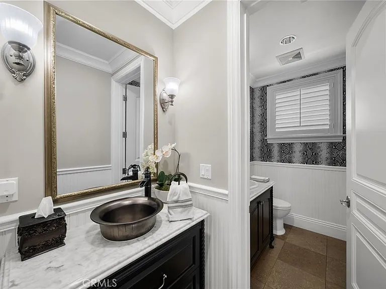 4917 Edgerton Ave — Photo 6