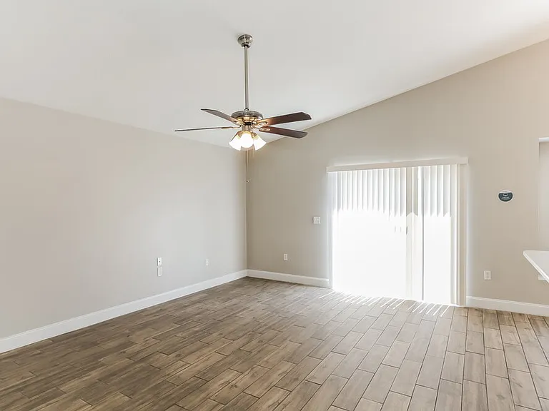 22726 Sills Loop — Photo 4