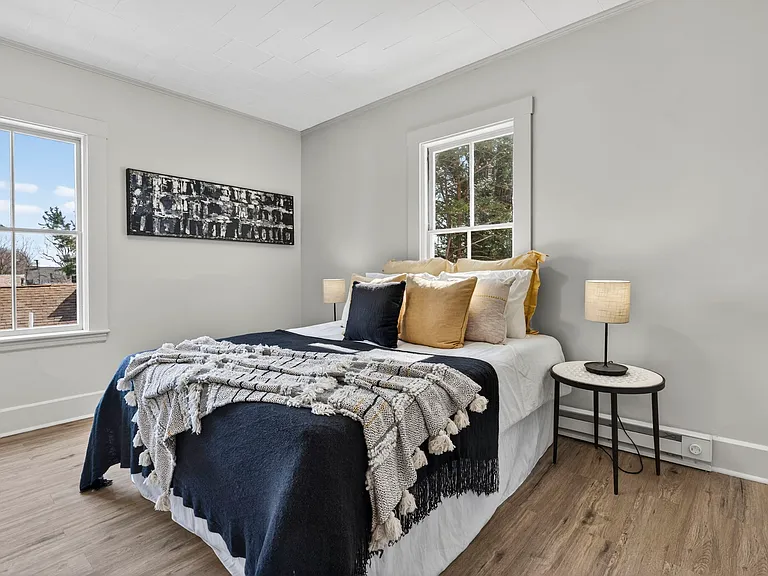 318 Charles St #1L — Photo 12