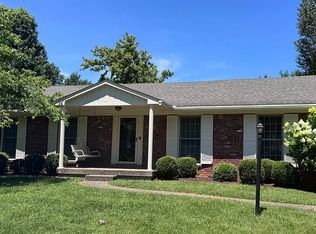 1303 Holsworth Ln, Louisville, KY 40222