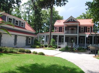 9 Ridge Rd, Beaufort, SC 29907