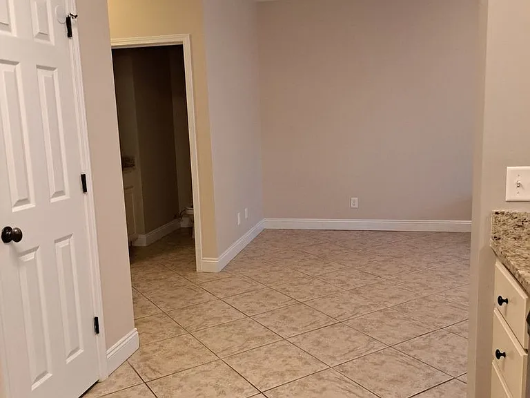 1734 Annabellas Dr — Photo 6