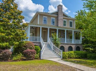 413 Bay Crossing Rd, Mount Pleasant, SC 29464