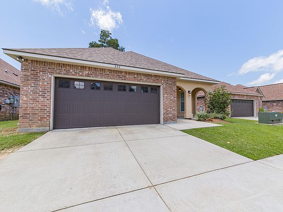 5th image of 222 Rosemary Pl