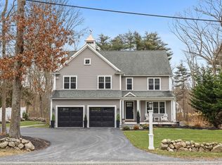 732 Center St, Hanover, MA 02339