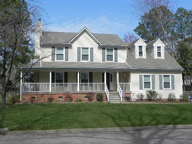 1st image of 1121 Crystalwood Cir