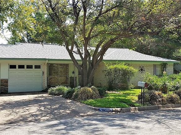 2nd image of 2019 S Thornbush Cir