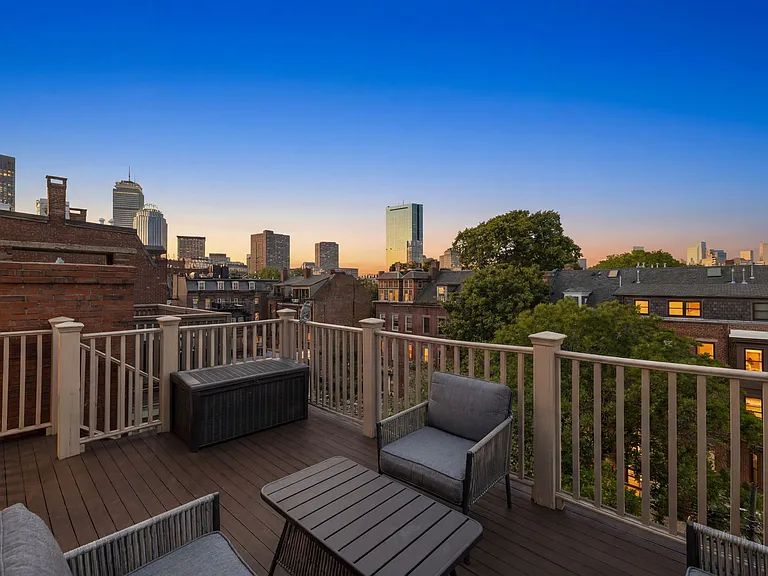 141 W Concord St #3 — Photo 2