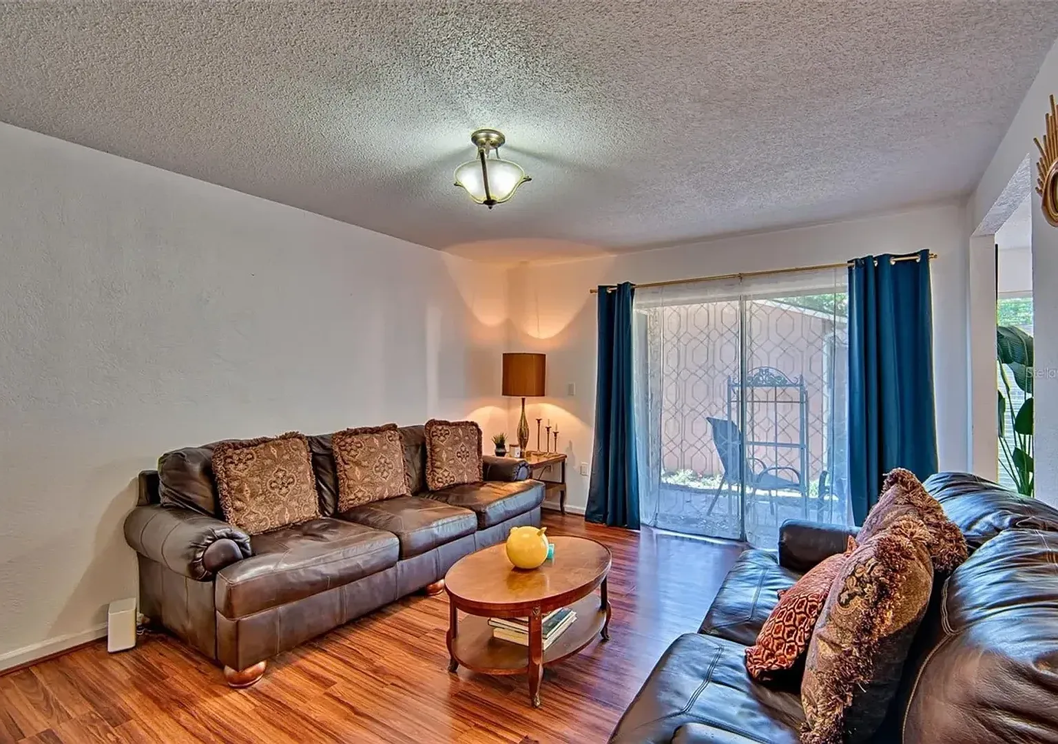 3/2 Downstairs Condo in Creek's Edge — Photo 4