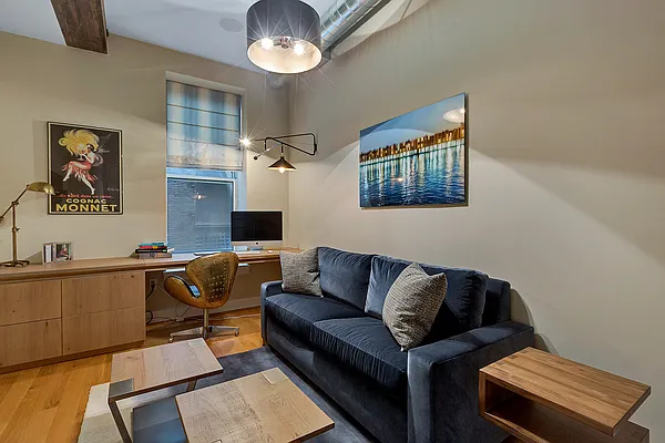 Rented by CORE | media 4