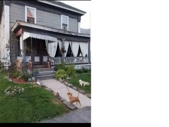 66 W Pine St, Gloversville, NY 12078