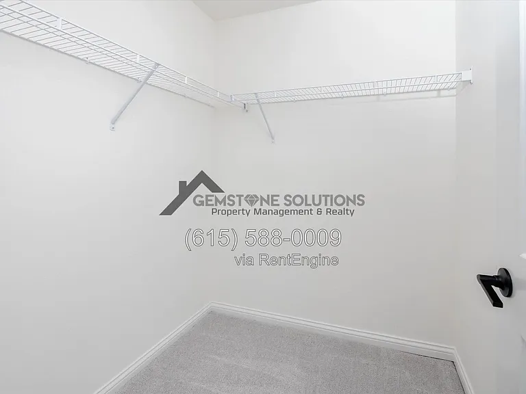 631 Silva Ln — Photo 48