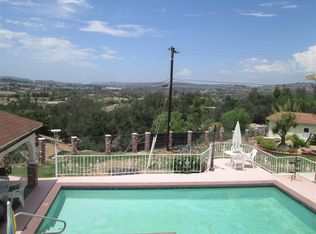 255 Ransom Hill Ln, Ramona, CA 92065