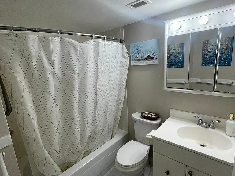 255 Harvard Pl #1505 — Photo 10