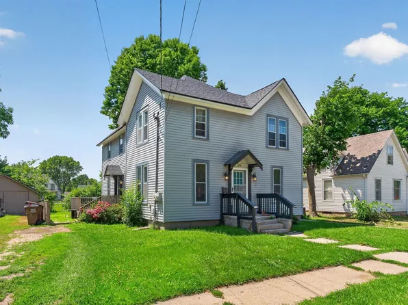 807 Garfield Ave, Belvidere, IL 61008
