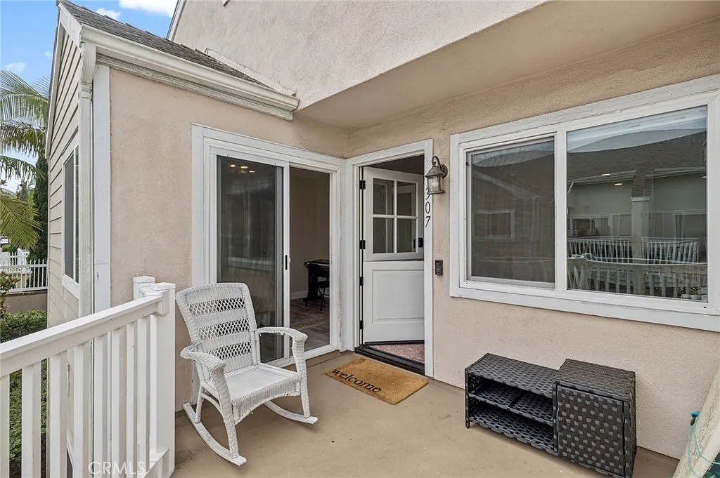 3 bed, 1235 sqft, $6,500 — Photo 4