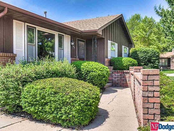 5th image of 1077 W Dakota St