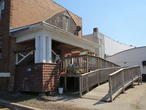 Handicap Ramp for Main Floor