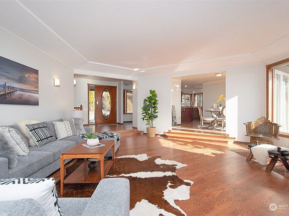 3rd image of 35709 NW Fairchild Road
