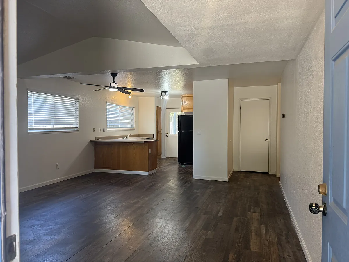 Building Photo - 1813 Quail Meadows Cir
