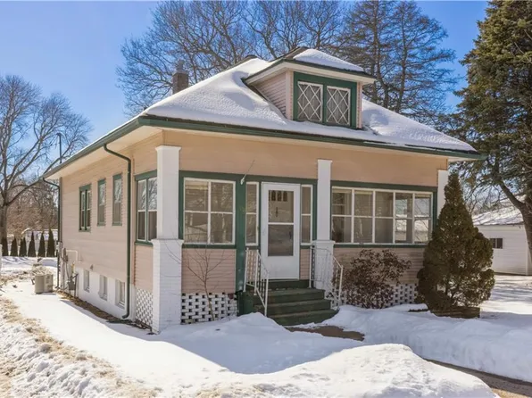 208 E Walnut St, Ogden, IA 50212
