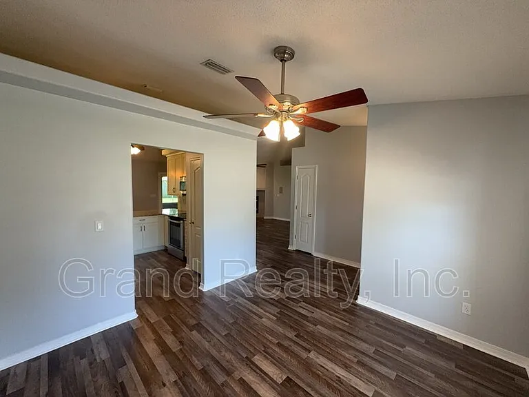 3951 Harbors Port St — Photo 5