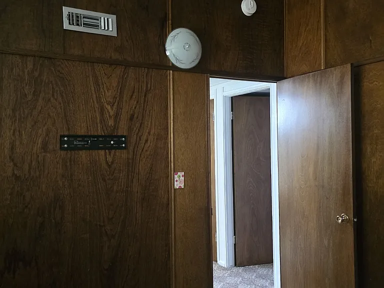 826 E Oakridge Ct — Photo 25