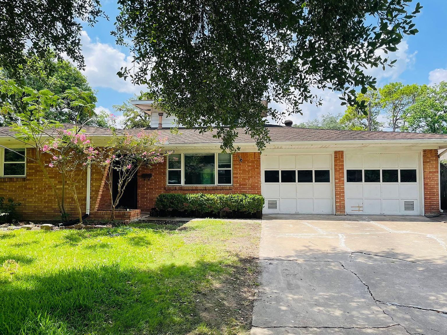 5303 Carew St, Houston, TX 77096 Zillow