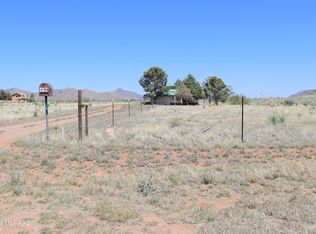 35 W Rain Valley Loop Rd, Elgin, AZ 85611