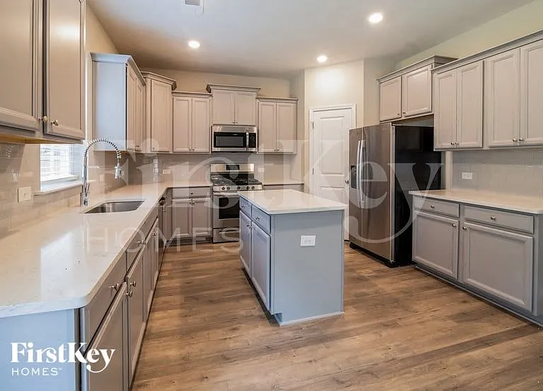 144 Daniels Creek Cir — Photo 7