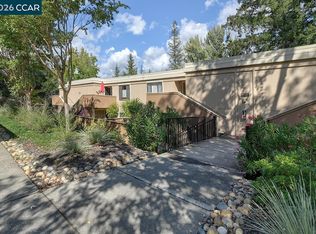 1136 Rockledge Ln APT 6, Walnut Creek, CA 94595