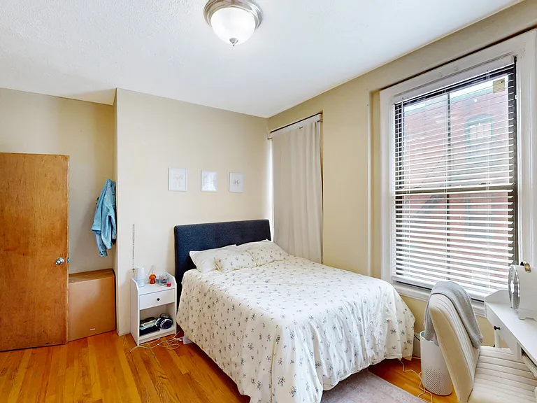 86 Hammond St #2A — Photo 6