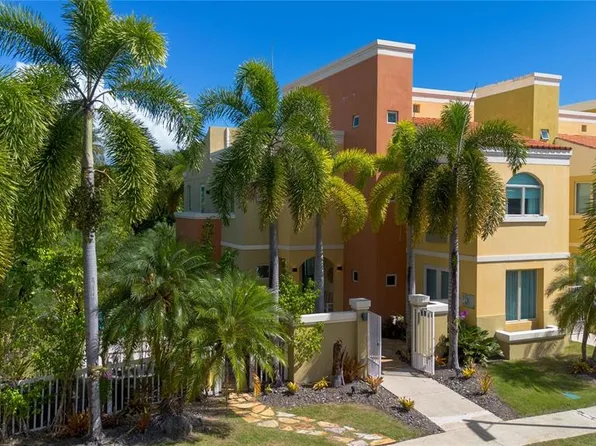 90 Candelero Dr #76, Humacao, PR 00791