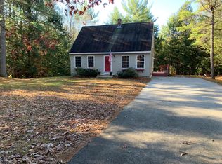 14 Bluff Dr, Steep Falls, ME 04085