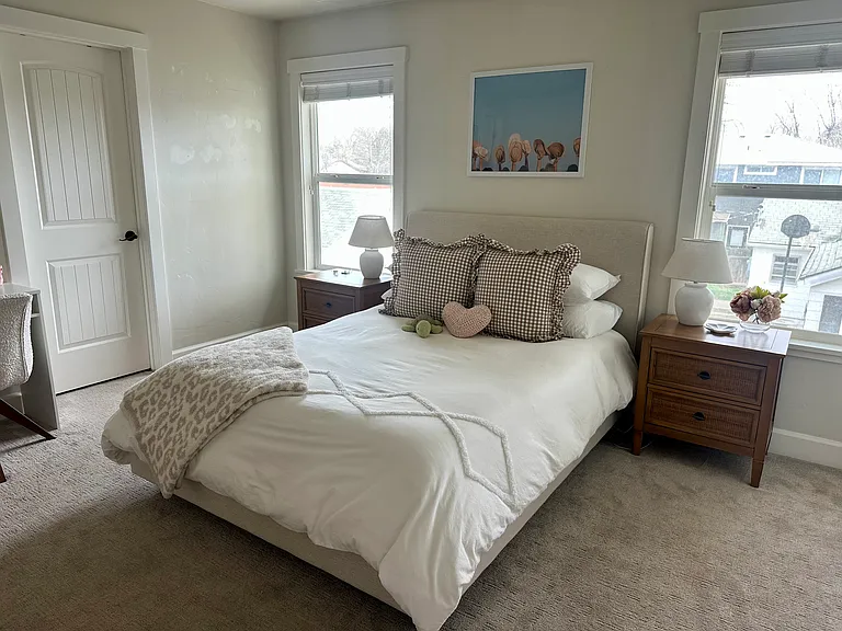 718 W Iowa St — Photo 16