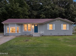 115 Trent Circle, Greenville, NC 27834