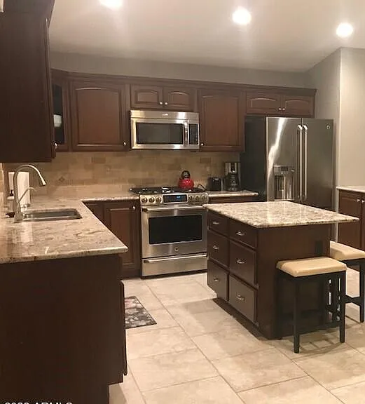 22185 E Calle De Flores — Photo 12